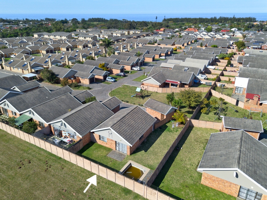2 Bedroom Property for Sale in Gonubie Eastern Cape